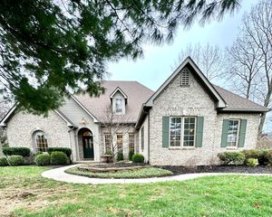 5148 Blackfriars Ct, Terre Haute, IN 47803
