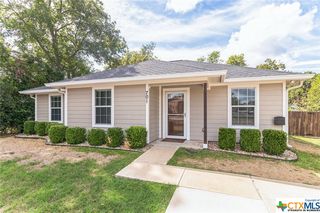 701 Parsonage St, Holland, TX 76534