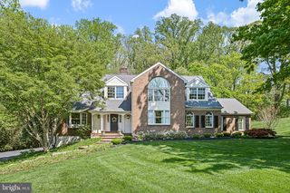 14 Crimson Dr, Hockessin, DE 19707