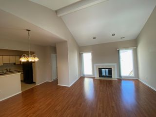 29315 Laurel Dr, Farmington, MI 48331
