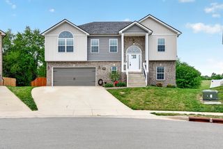 509 Wingfield Ct, Clarksville, TN 37043
