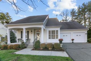 6 Ashton Circle #6, Simsbury, CT 06070