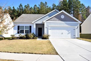 8628 Ballard Hills Ct, Charlotte, NC 28215