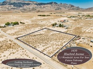 1650 W  Bluebird Ave, Pahrump, NV 89060