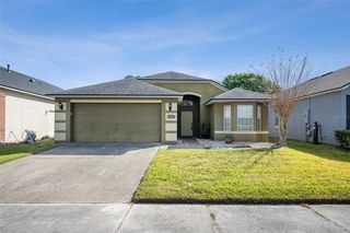 146 Tennis Ct, Winter Springs, FL 32708