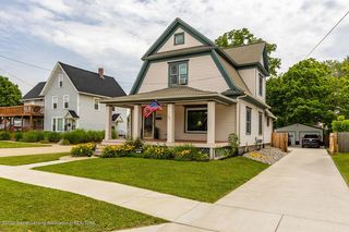 422 N  Clinton St, Grand Ledge, MI 48837