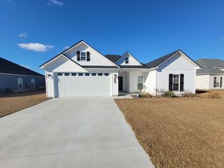 3843 Lu Ln, Hahira, GA 31632