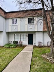 7732 La Mancha Way, Sacramento, CA 95823