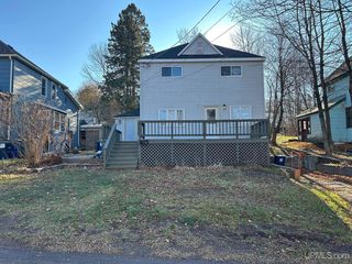 503 W  Baraga Ave, Houghton, MI 49931