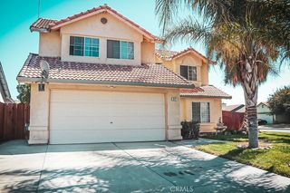 814 Del Rio Dr, Los Banos, CA 93635