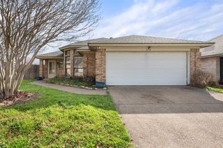 7159 Laurelhill Ct S, Fort Worth, TX 76133