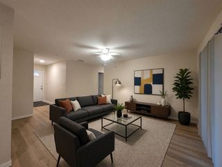 104 E  Eggleston St, Manor, TX 78653