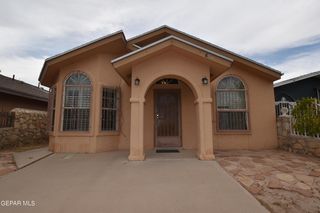 8511 Victor Ln, El Paso, TX 79907