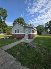 1460 Eagle St, Terre Haute, IN 47807