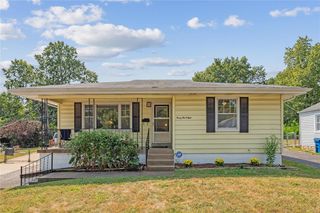 9508 Theodosia Ave, Saint Louis, MO 63114