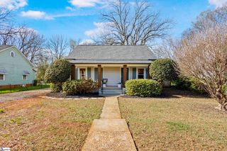 13 Stephenson Ave, Greenville, SC 29617