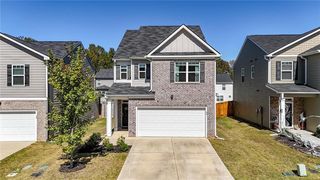 31 Cherry Tree Bnd, Newnan, GA 30265