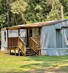 179 Song Bird Drive, Round O, SC 29474