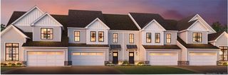 17 Hillcrest Drive #32, Woodbridge, CT 06525