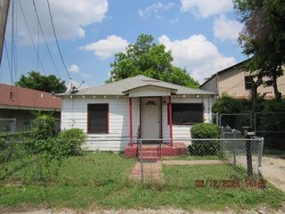 2326 Evanston Ave, Dallas, TX 75208