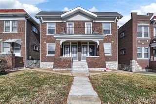 5027 Chippewa St, Saint Louis, MO 63109