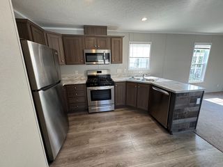 41 Anchor Rd #BV41, Springfield, IL 62707