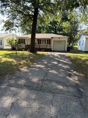 1509 S  Ashby Ave, Chanute, KS 66720