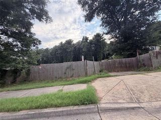 879 S  Hairston Rd #9, Stone Mountain, GA 30088