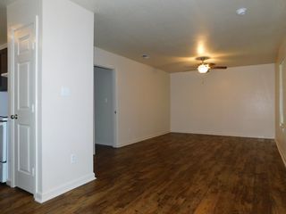 1900 Live Oak St #17, Commerce, TX 75428