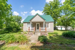 403 Dempsey Ave, Franklin, MO 65250
