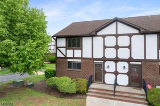 260 Wildflower Ln, Hillsborough, NJ 08844