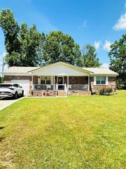 1677 County Road 110, Town Creek, AL 35672