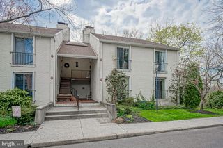 16 S  Close, Moorestown, NJ 08057