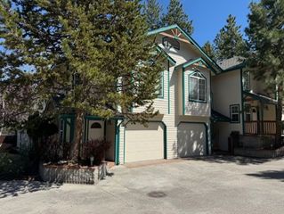 1725 SW Knoll Ave #1, Bend, OR 97702