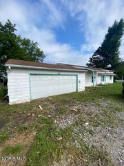 2991 L Rd, Edon, OH 43518