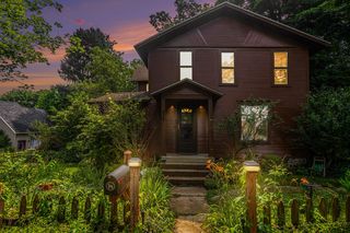 429 Portage Ave, Three Rivers, MI 49093