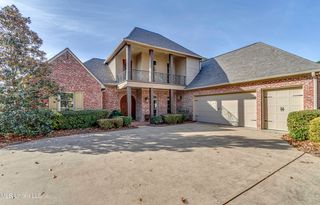 107 Northlake Ln, Madison, MS 39110
