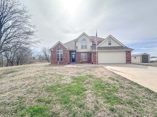 2320 W  Country Rd, Skiatook, OK 74070