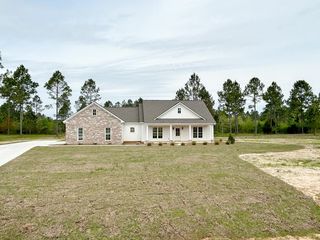 121 Brittany Lakes Dr, Leesburg, GA 31763