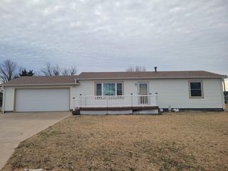 140 E  Amy Ave, Russell, KS 67665