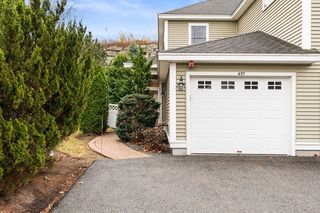 657 Devenwood Way, Clinton, MA 01510