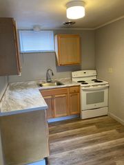 615 W  Main St #1, Monongahela, PA 15063
