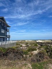 5612 Gregg St, Fernandina Beach, FL 32034