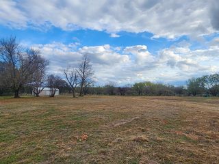 1500 Cedar, Llano, TX 78643