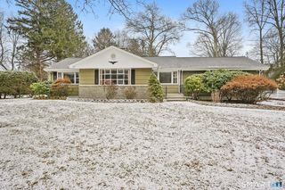 4487 Madison Ave, Trumbull, CT 06611