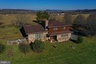 166 Green Acres Ln, Keyser, WV 26726