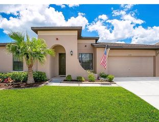 2100 Laparelle Dr, Kissimmee, FL 34746