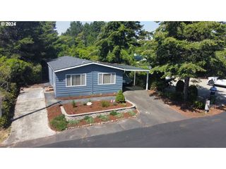 1601 Rhododendron Dr #669, Florence, OR 97439