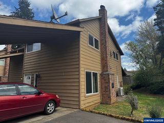 1361 Madras St SE, Salem, OR 97306