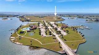 386 W  Arbor Vis, Port O Connor, TX 77982